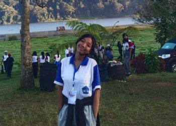 Mia Juni Antari, Gen Z dari Desa Les: Pemandu Wisata, Juga Tularkan Bahasa Inggris ke Teman Sebaya