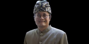 In Memoriam Gede Tarmada : Tetaplah Rawat Dongeng Itu Dari Surga