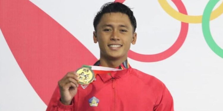 Pande Made Iron Digjaya, Berenang Bersama Ayah Sejak Kecil, Kini Juara PON