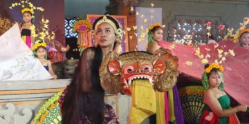 Pagelaran Seni “Kaputusan Garba Emas”: Ragam Rupa Khas Maha Bajra Sandhi dalam Upaya Melahirkan “Pregina Maguna”
