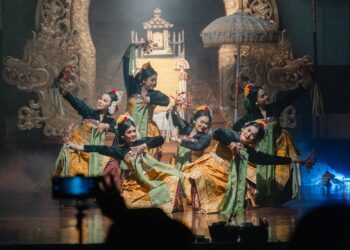 Ritus Siat Sampian dalam Tari Kreasi “Nampyog” Karya Pande Nova   |   Dari Gelar Karya Seni Mahasiswa Pendidikan Sendratasik UPMI Bali