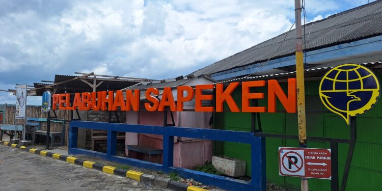 Pertalian antara Pulau-Pulau Kecil di Madura dengan Kota Singaraja