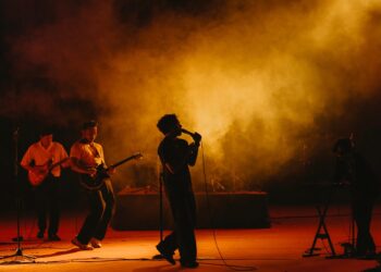 Rasa Syukur dan Rasa Bahagia dalam Sajian Seni HUT Ke-72 Yayasan Dwijendra