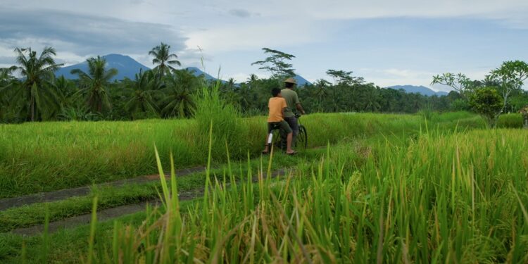 Tung Tung Uma di LATAR #1: Film Tentang Refleksi Sebuah Perubahan di Tanah Bali