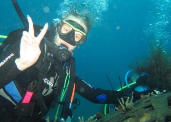 BUMDes Bondalem Kembangkan “Eco Dive”, Biar Turis Bisa Menonton Keindahan Biota Laut di Kedalaman