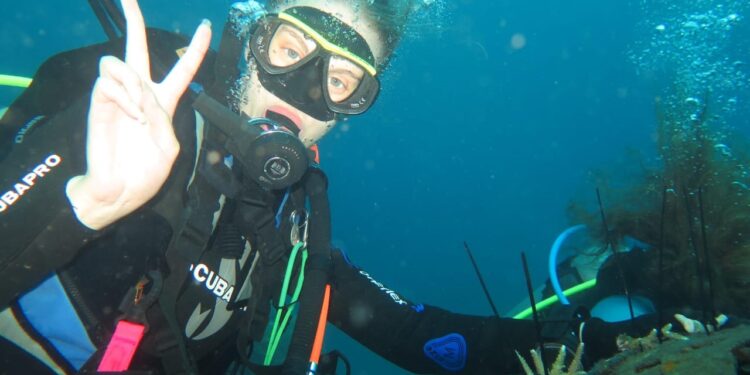 BUMDes Bondalem Kembangkan “Eco Dive”, Biar Turis Bisa Menonton Keindahan Biota Laut di Kedalaman