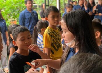 Outing ke Sekolah Minggu di Desa Padangan- Pupuan: Senangnya Bermain Bersama Anak-anak