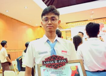 I Nyoman Bangun Mahatma, Siswa SMKN 3 Singaraja, Juara I Lomba Lagas Jaya Menggambar Denah, Tampak dan Potongan III