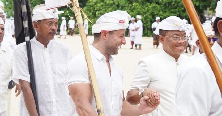 Serba-serbi Melasti di Gumi Delod Ceking 