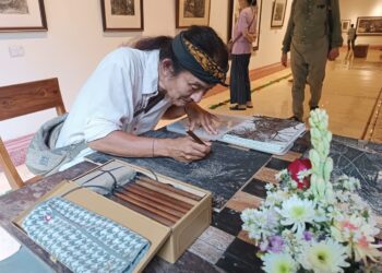 Comeon Komatsu, Seniman Jepang yang Pamerkan Karya Seni Woodblock Print di ARMA Art Veranda