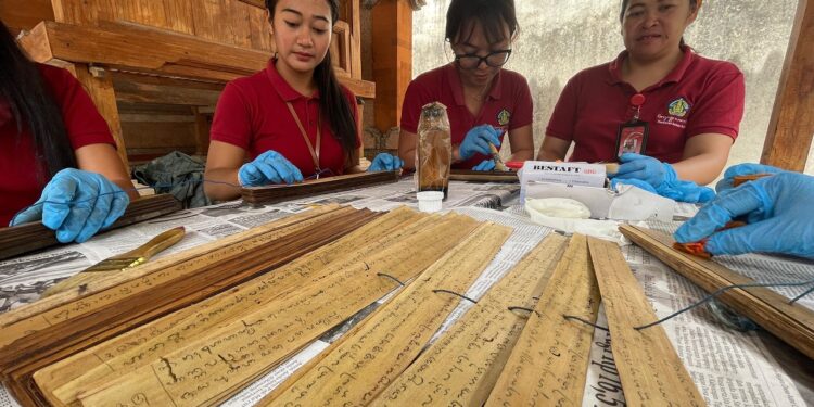 Aspek-aspek Penting dalam Tata Kelola Manuskrip Lontar