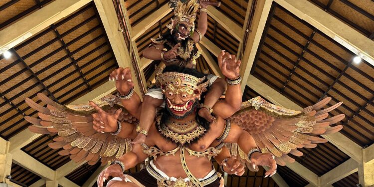 Ogoh-Ogoh, Nyepi, dan Idulfitri 