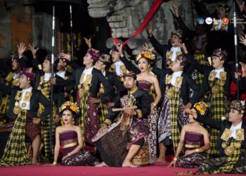 Deskripsi yang Dipinggirkan: Ironi Narasi dalam Tubuh Karya Seni