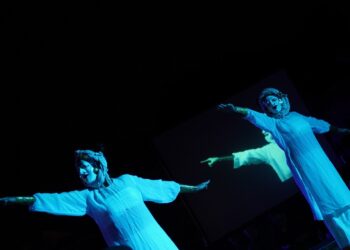 “Tamasya Tak Biasa”, Mengenang Kepergian Cok Sawitri dengan Pentas Seni Tak Biasa