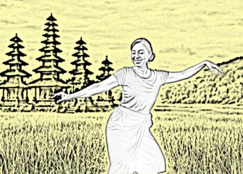 Perempuan Bercahaya Rembulan | Cerpen IBW Widiasa Keniten