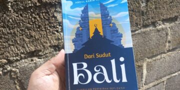 Mencari Bali Menemukan Diri — Ulasan Buku “Dari Sudut Bali” Karya Abdul Karim Abraham
