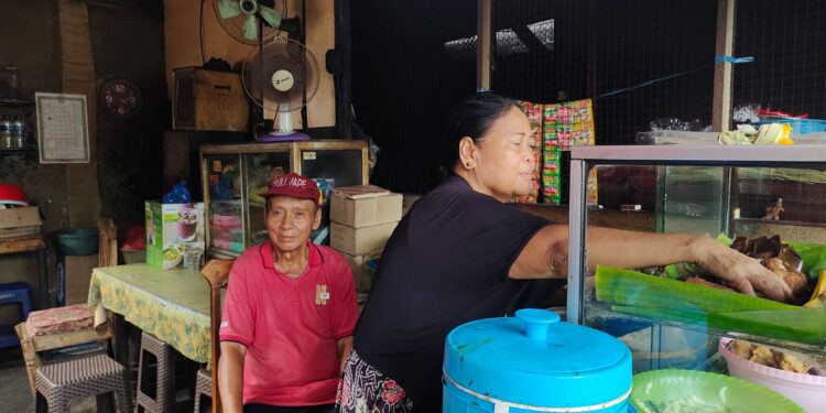 45 Tahun Rasa itu Tak Mati-mati: Ini Kisah Siobak Seririt Penakluk Hati