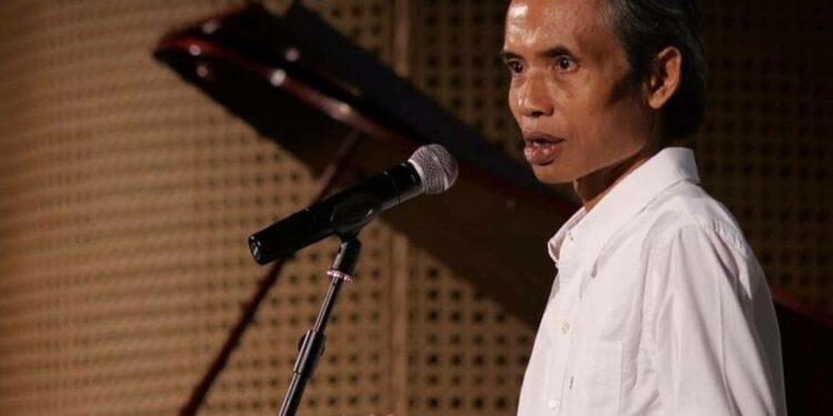 Mengenang Joko Pinurbo [1]: Menemukan Sajak di Sebuah Rumah, di Ujung Sebuah Gang