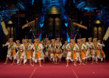 Baleganjur Manggung, Orang Tua Harap Minggir — Ini Mainan Gen Z di Pesta Kesenian Bali