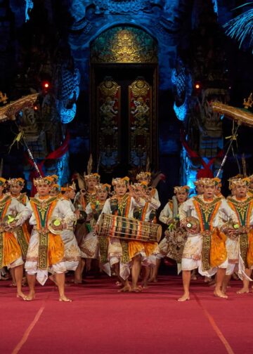 Baleganjur Manggung, Orang Tua Harap Minggir — Ini Mainan Gen Z di Pesta Kesenian Bali