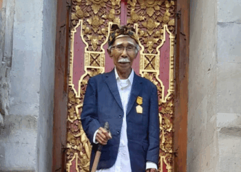 Lontar Terakhir Sang Penjaga — Mengenang Maestro I Wayan Mudita Adnyana dari Tenganan Pegringsingan