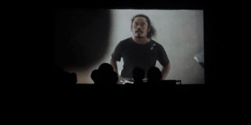 Ketika Kita Terlalu Cepat Menilai — Catatan untuk Film “Abu-abu” dan “Nyambutin” pada Layar Kolektif Bali Utara