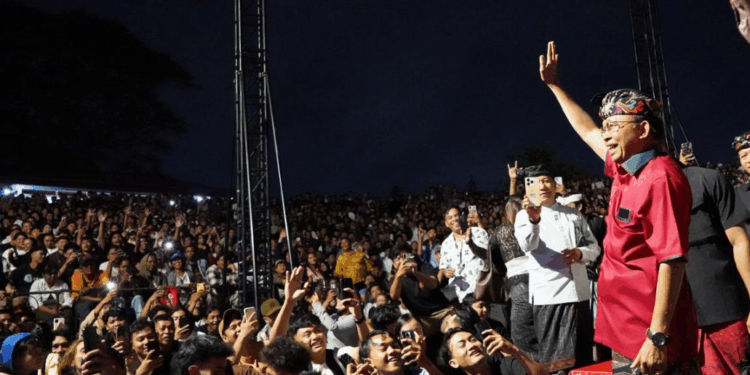 Riuh Baleganjur Mempertemukan Koster dan Gen Z di Pesta Kesenian Bali 2025
