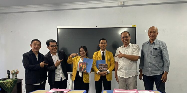 Pertama Kali, Dua Mahasiswa UPMI Bali Lulus Tanpa Skripsi — Terbitkan Buku Cerpen dan Buku Berita Kisah