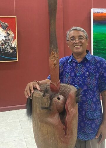 Raksasa-Raksasa Sakral dalam Diri Suardana