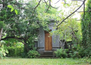 Sreya atau Preya: Saatnya Memilih Jalan yang Memuliakan Ibu Bumi