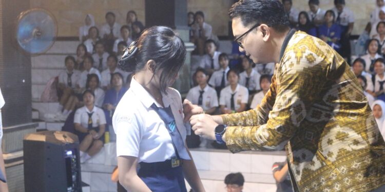 Hari Pertama yang RAMAH dan Ceria di SMK Kesehatan Bali Medika