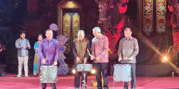 Gubernur Koster Tutup Festival Seni Bali Jani 2025