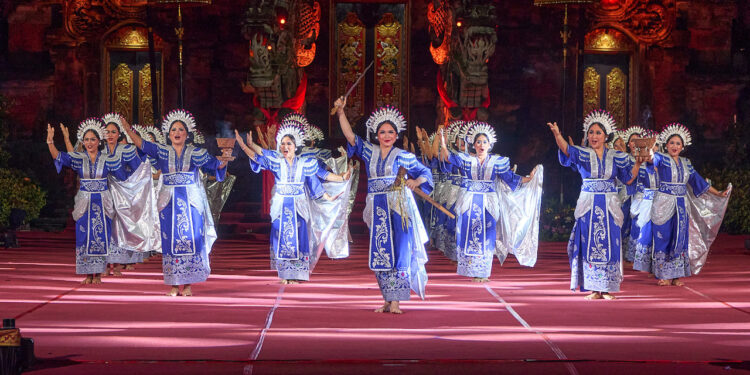 Bungah dan Cekatan, Sekaa Gong Wanita Karang Asti Komala, Kuta Selatan, Badung, di Pesta Kesenian Bali 2025