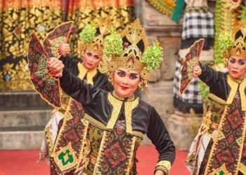 Manis dan Anggun, Legong Bhima Sakti dari Sanggar Seni Cakup Kaler, Petang-Badung, di Pesta Kesenian Bali 2025