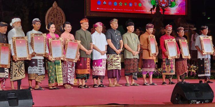 Koster Senang Karena Seniman Menggarap Karya Seni Berdasar Kearifan Lokal di Daerah Masing-masing