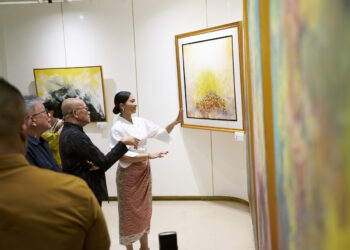 Tubuh yang Menampung Banyak Bahasa | Dari Pameran A Solo Exhibition Chromatica karya Putu Fajar Arcana