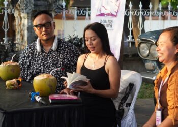 Tanpa Rencana, Marah-Marah Melulu, dan Seni Menerima Diri di Singaraja Literary Festival 2025