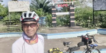 Cerita Perjalanan Bersepeda ke Labuan Bajo [14]—Tanjakan dan Turunan di Rute Bima-Sape Seolah Tanpa Akhir