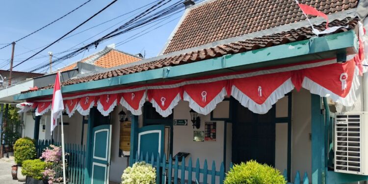 Berkunjung ke Rumah H.O.S Tjokroaminoto