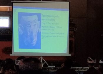 Keberanian dan Kecerdasan pada Topeng Perempuan Buleleng yang Jauh di Swiss