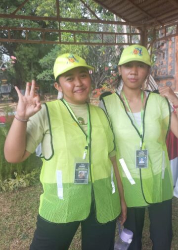 Di Balik Kilau Bulfest 2025, Ada Ratna dan Lidya yang Membersihkan Limbah Pesta