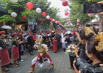 Tanah Lot Art & Food Festival: Ajang Pelestarian Warisan Leluhur dan Pemberdayaan Ekonomi Kreatif Lokal