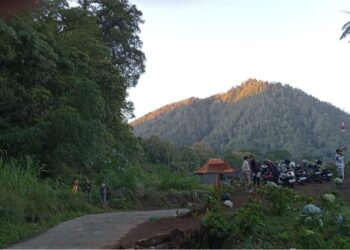 Mendaki Jangan “Ngae Daki” — Catatan Mendaki Sekaligus “Ngayah” ke Puncak Gunung Lesung