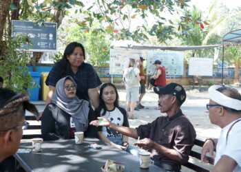 Pemimpin Desa Luang Barat dan Timur, Maluku Barat Daya, Belajar Konservasi Penyu di TCEC Bali Bersama WWF