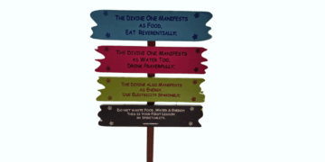 Dari Save Mother Earth Menuju Serve Mother Earth: Sebuah Pergeseran Kesadaran Ekologis