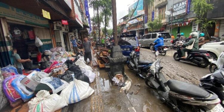 Bali Diterjang Banjir: Antara Tata Kota, Sampah, dan Apatisme