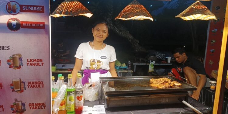 Enak dan Banyak Pilihan — Deretan Stand Kuliner UMKM di Pesta Rakyat Kementerian Kebudayaan RI