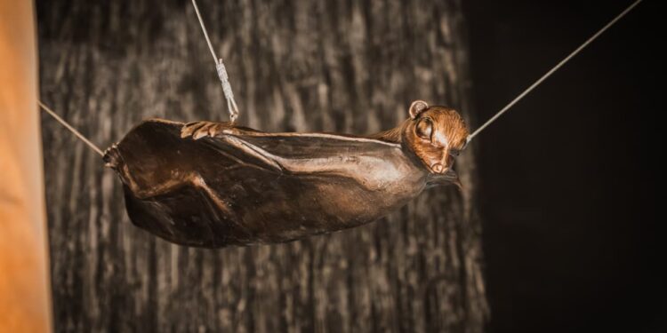 14 Karya Ketut Putrayasa di Mandai Rainforest Resort By Banyan Tree, Singapura: Suara Konservasi dari Balik Patung