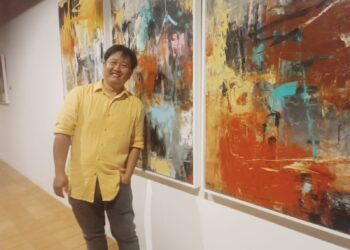 28 Karya dalam “Garis, Warna dan Ruang”: Pameran Solo Perdana Tien Hong di Santrian Art Gallery