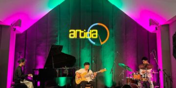 The Pianist Berlangsung Meriah di Antida Soundgarden